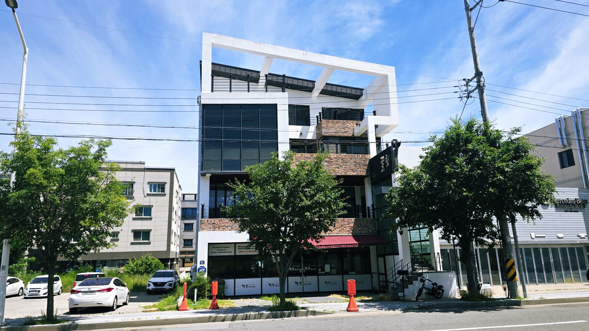 양덕동 4차선도로접 양덕스포츠타운앞 4층상가주택